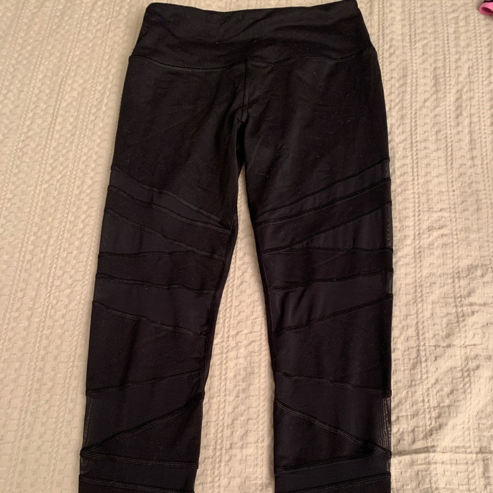 Victoria’s Secret sport legging